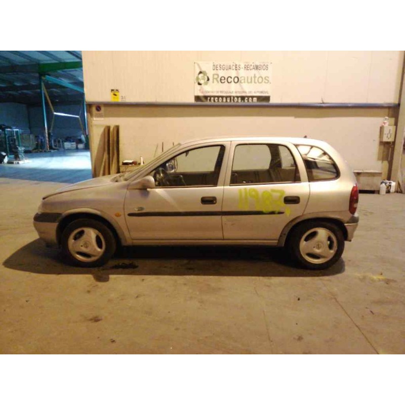 opel corsa b del año 1999