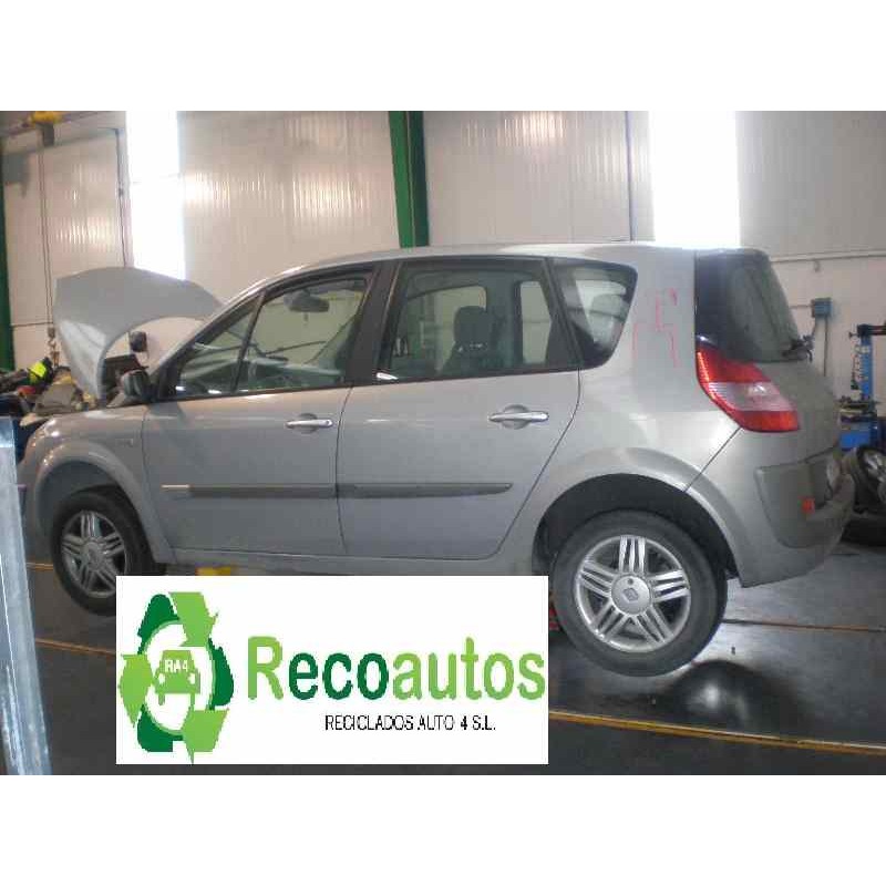 renault scenic ii del año 2003