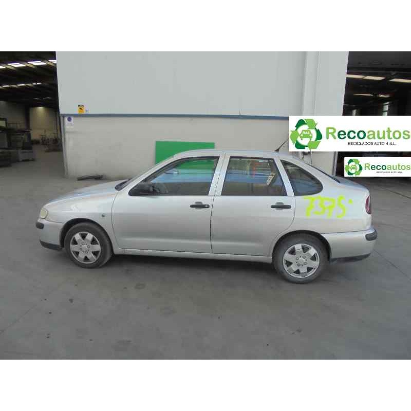 seat cordoba berlina (6k2) del año 2000