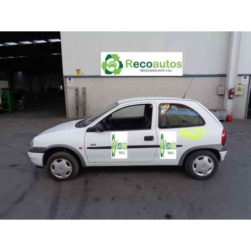 opel corsa b del año 1999