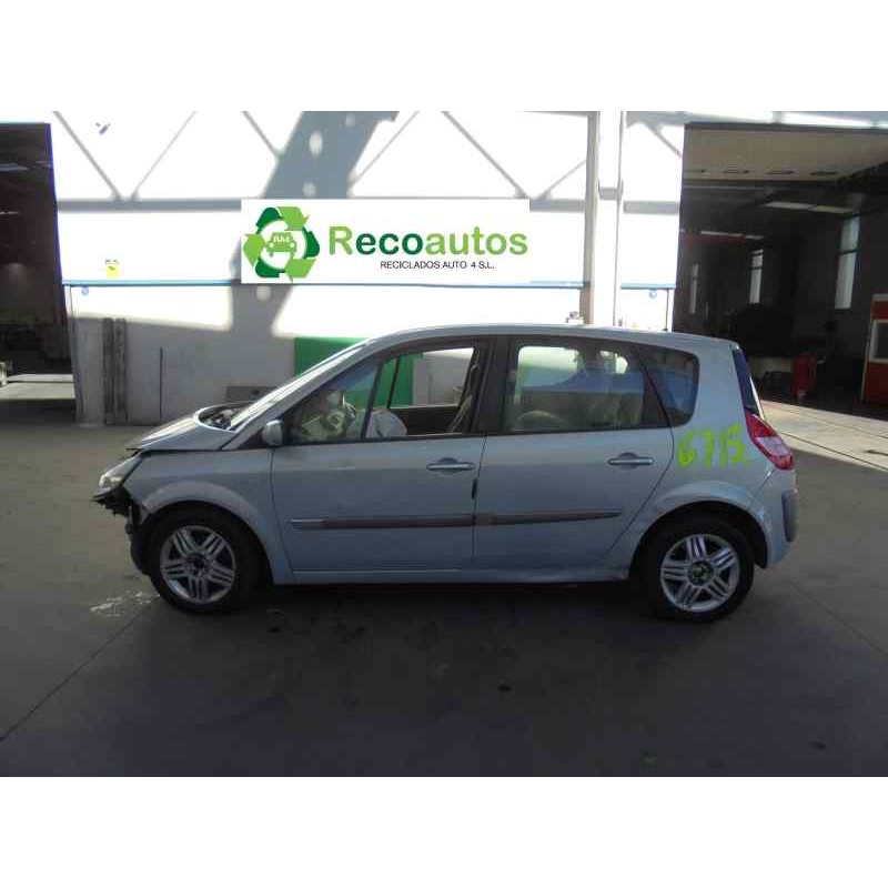 renault scenic ii del año 2004