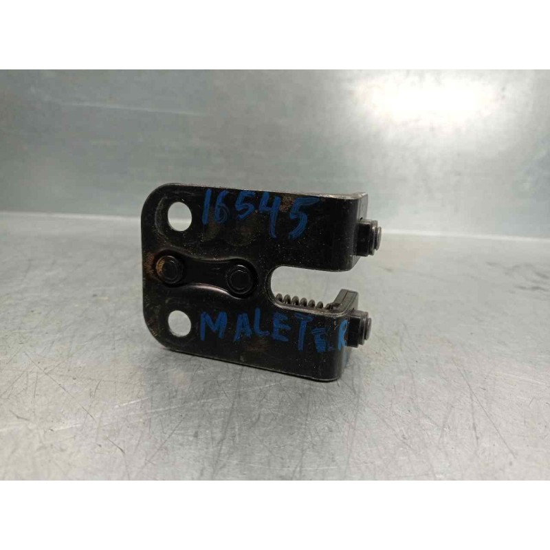 Recambio de cerradura maletero / porton para ssangyong actyon 2.0 td cat referencia OEM IAM   