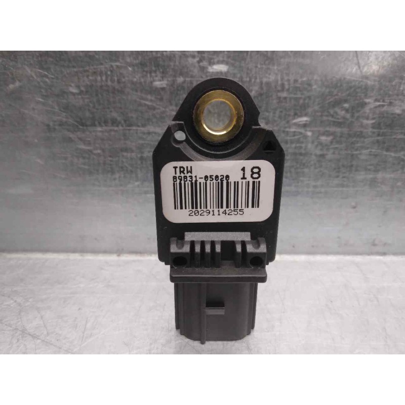 Recambio de sensor para toyota verso 2.0 d-4d cat referencia OEM IAM 8983105020  