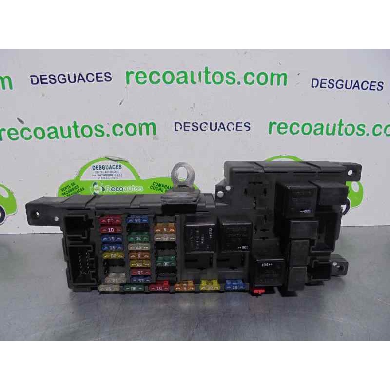 Recambio de caja reles / fusibles para volvo s60 berlina 2.4 cat referencia OEM IAM 9452993 518322110 PETROL