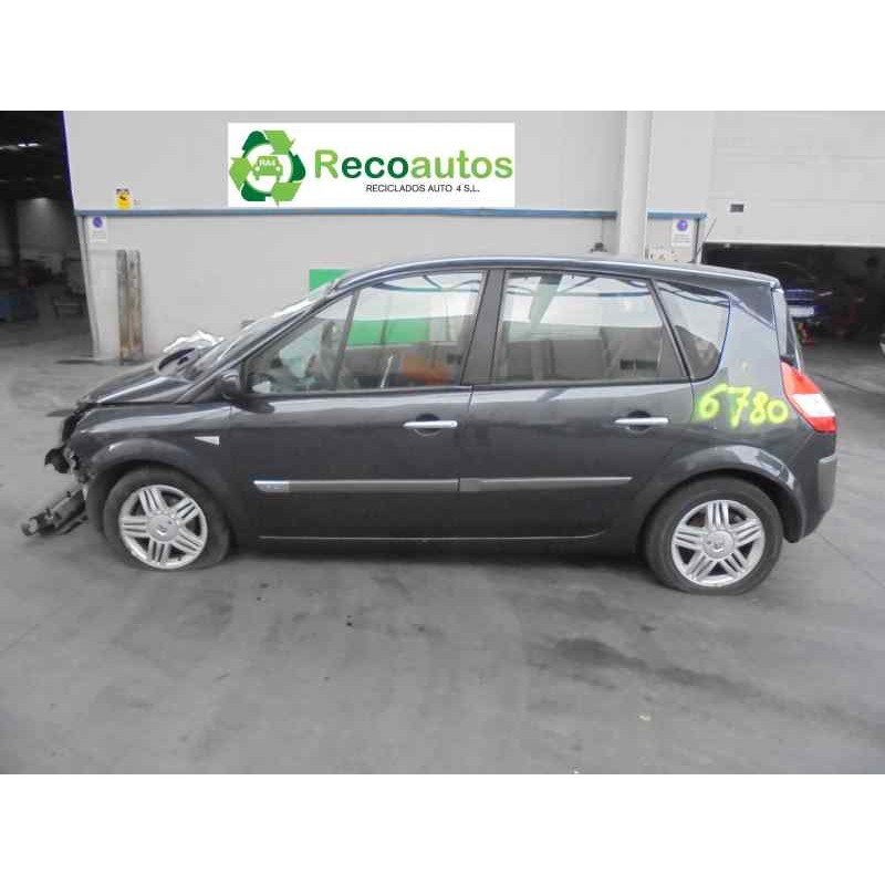 renault scenic ii del año 2005