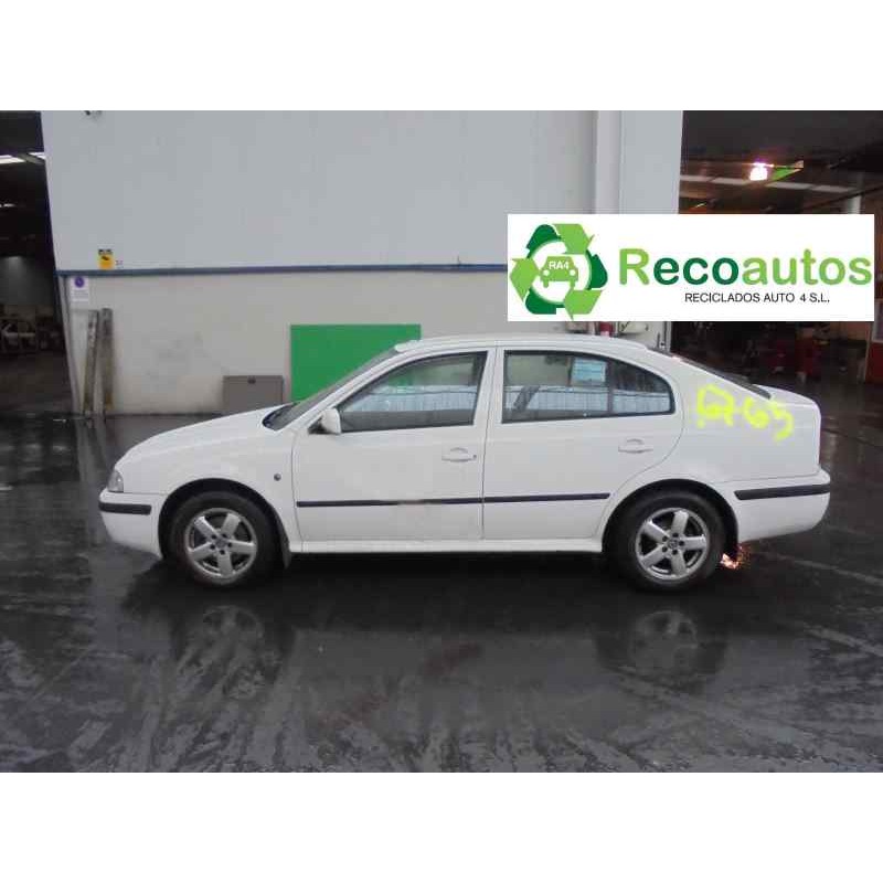 skoda octavia berlina (1u2) del año 2008