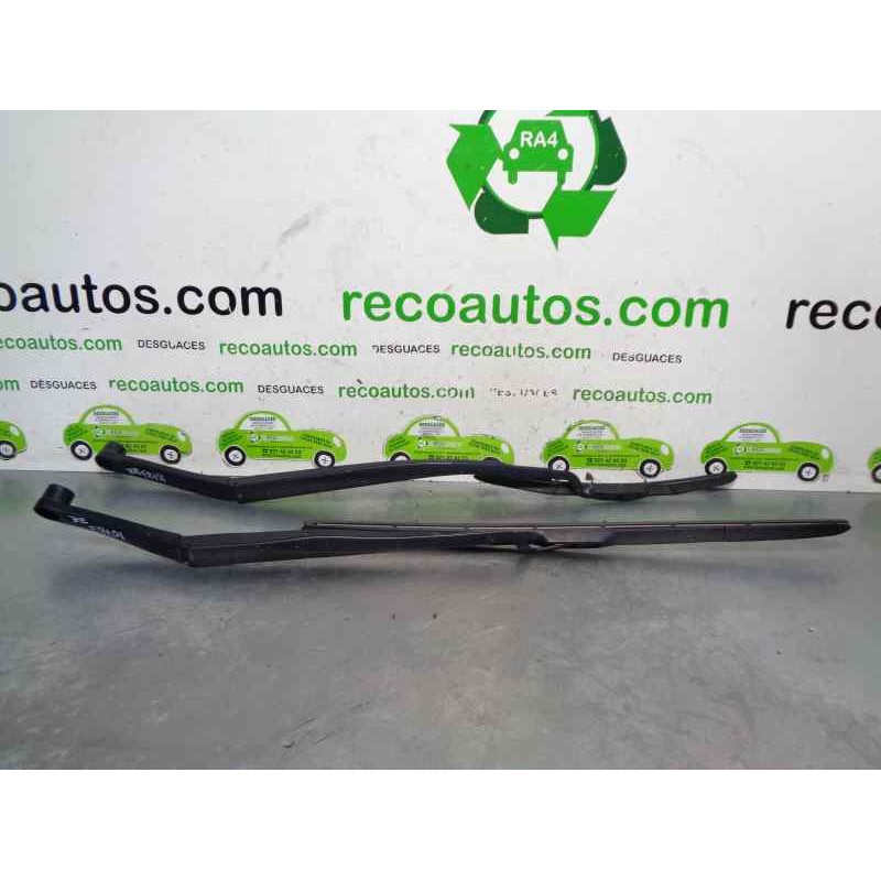 Recambio de brazo limpia delantero derecho para hyundai i40 1.7 crdi cat referencia OEM IAM 983213Z000  