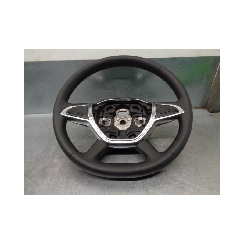 Recambio de volante para dacia sandero referencia OEM IAM 484001085R 