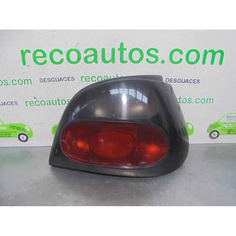 Recambio de piloto trasero derecho para renault megane i berlina hatchback (ba0) 1.4 referencia OEM IAM 7700828138  