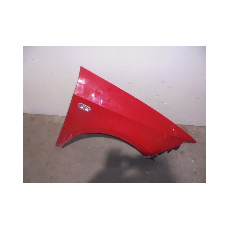 Recambio de aleta delantera derecha para seat ibiza sc (6p5) fr referencia OEM IAM 6J0821022D ROJA 