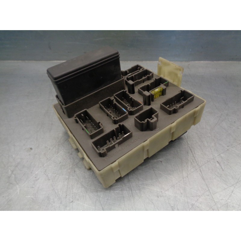 Recambio de caja reles / fusibles para ford focus berlina (cak) 2.0 16v cat referencia OEM IAM 98AG14A073AG 98AG14A073AG 