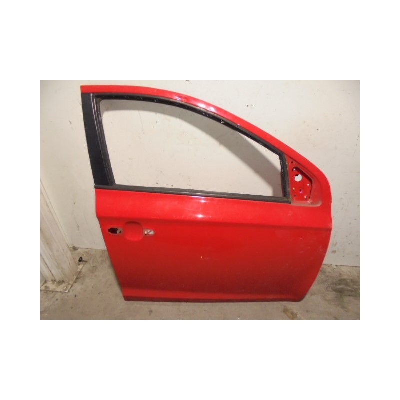 Recambio de puerta delantera derecha para hyundai i20 style referencia OEM IAM 760041J000 ROJA 5 PUERTAS