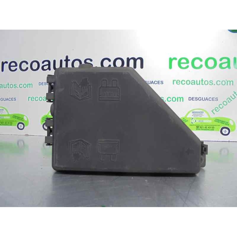 Recambio de caja reles / fusibles para mg rover serie 45 (rt) 1.6 16v cat referencia OEM IAM YQE103210 133250040903 