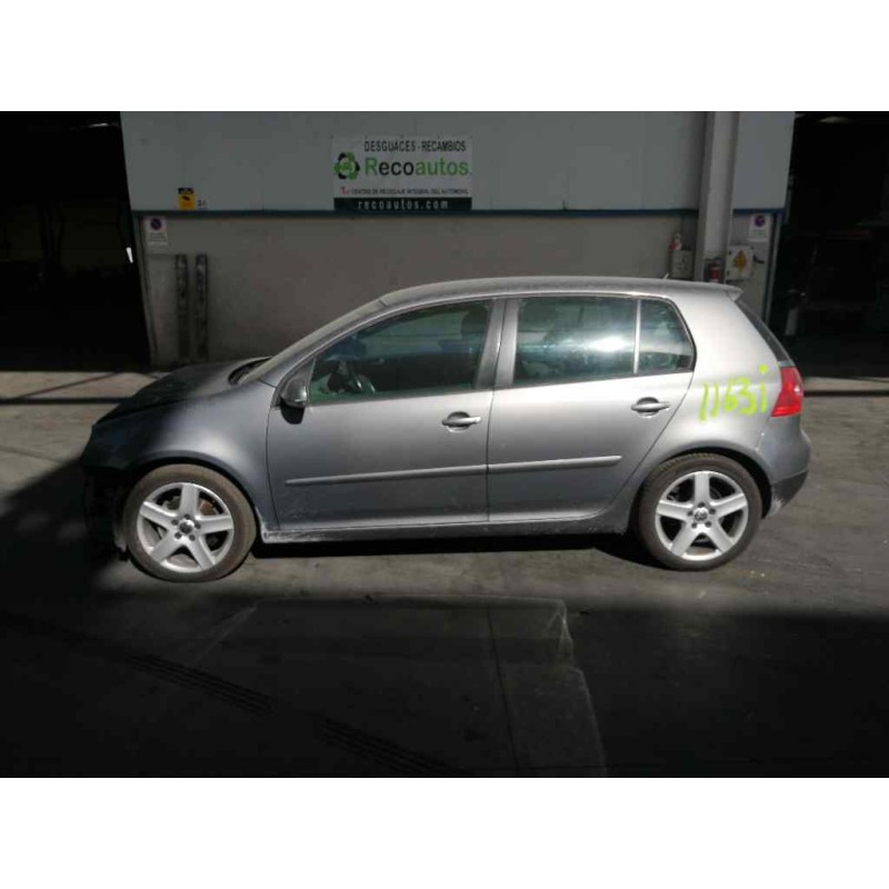 volkswagen golf v berlina (1k1) del año 2008