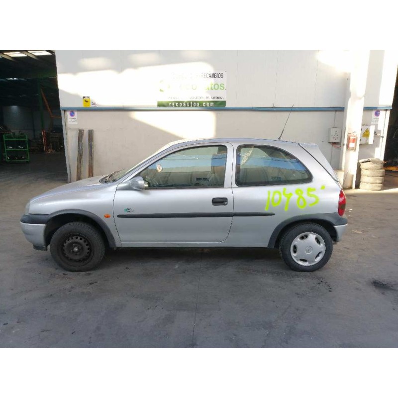 opel corsa b del año 1998