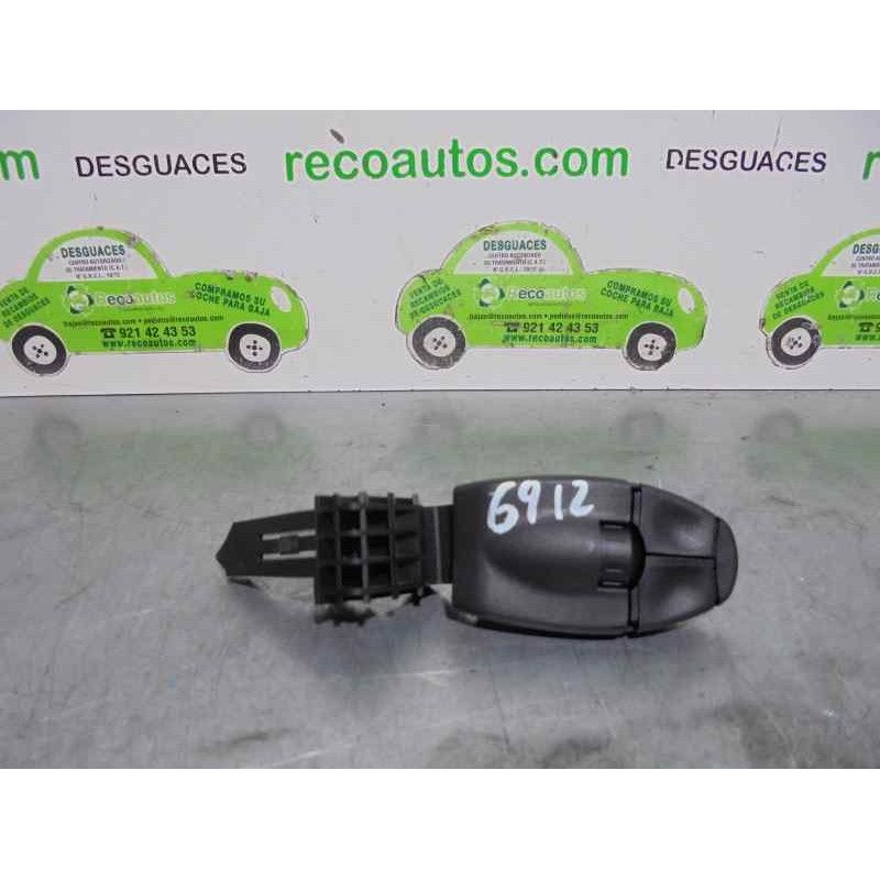 Recambio de mando volante para peugeot 3008 1.6 16v referencia OEM IAM 966337157XT  