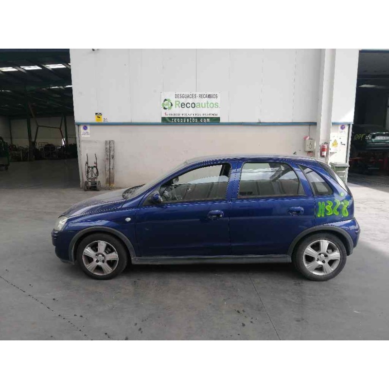 opel corsa c del año 2004