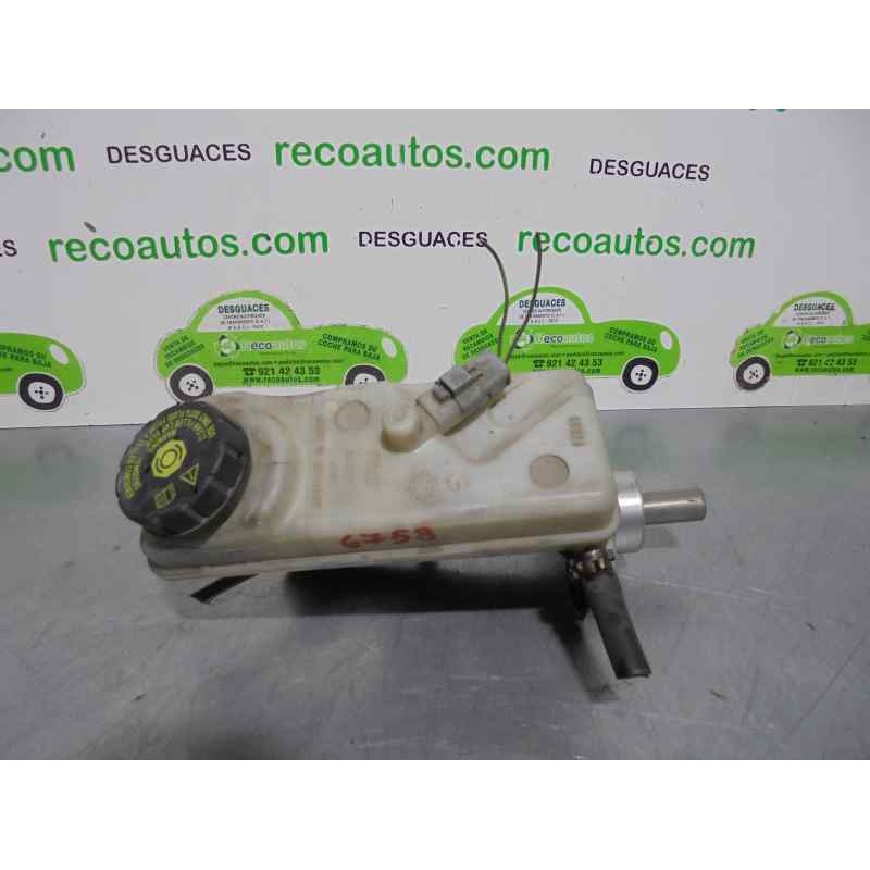 Recambio de bomba freno para renault scenic ii 1.6 16v referencia OEM IAM 32067111  