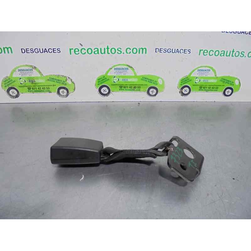 Recambio de enganche cinturon para toyota avensis berlina (t 22) 2.0 turbodiesel cat referencia OEM IAM   