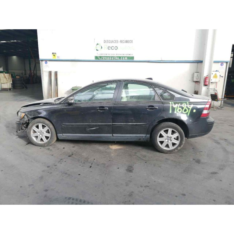 volvo s40 berlina del año 2006