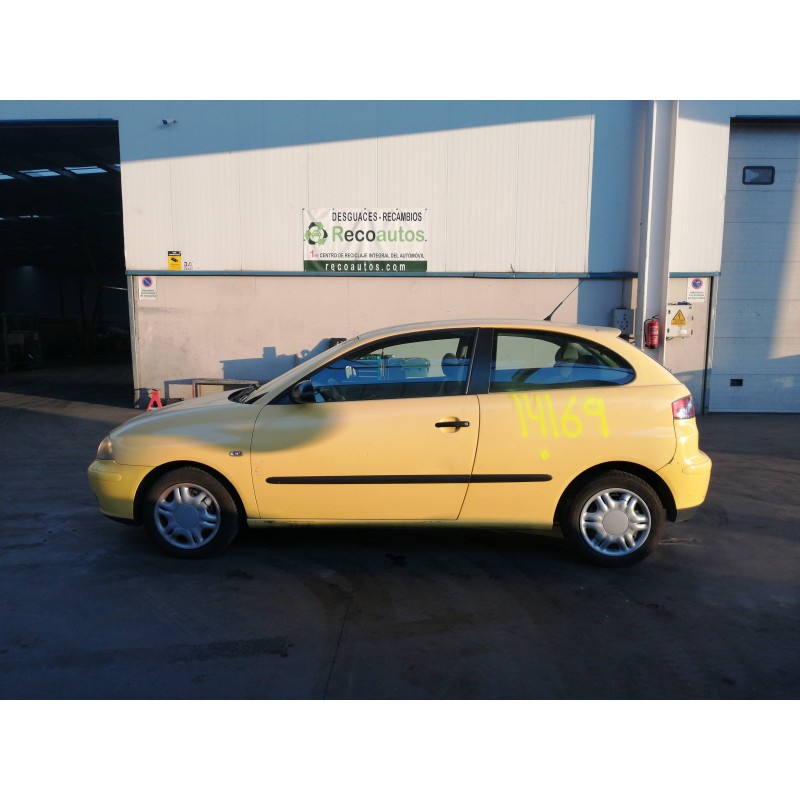 seat ibiza (6l1) del año 2004