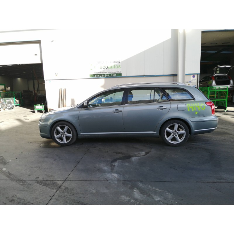 toyota avensis wagon (t25) del año 2007