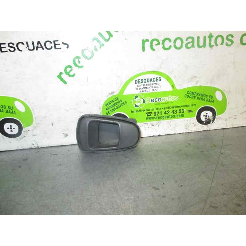 Recambio de maneta interior delantera izquierda para daewoo nexia 1.5 cat referencia OEM IAM   