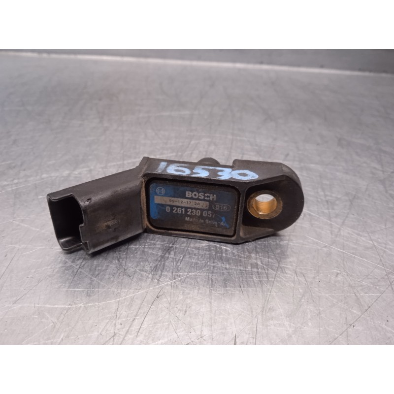 Recambio de sensor presion para citroen xsara berlina 1.6 referencia OEM IAM 0261230057 0261230057 BOSCH