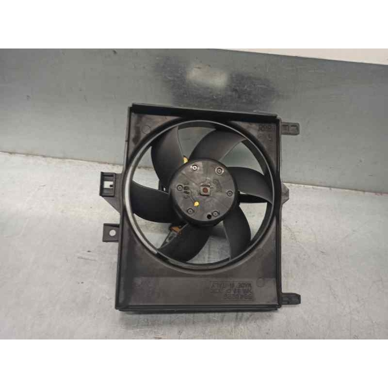 Recambio de electroventilador para smart coupe 0.7 turbo cat referencia OEM IAM 0003127V010 8240229 GATE