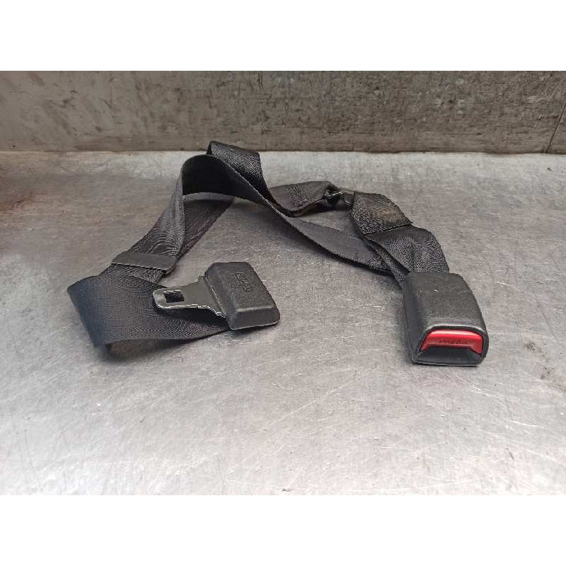 Recambio de cinturon seguridad trasero central para daewoo lanos 1.6 cat referencia OEM IAM 96232149  