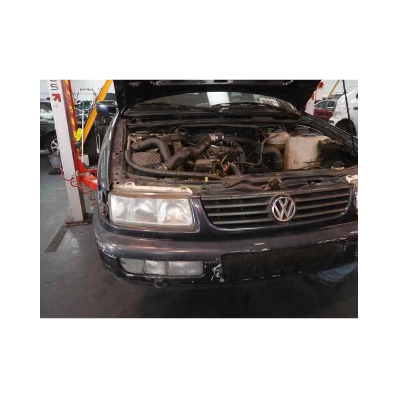 volkswagen passat berlina (3a2) del año 1995