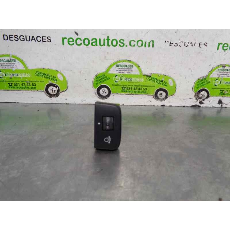 Recambio de mando luces salpicadero para hyundai i10 1.0 cat referencia OEM IAM 751000080 211000245 