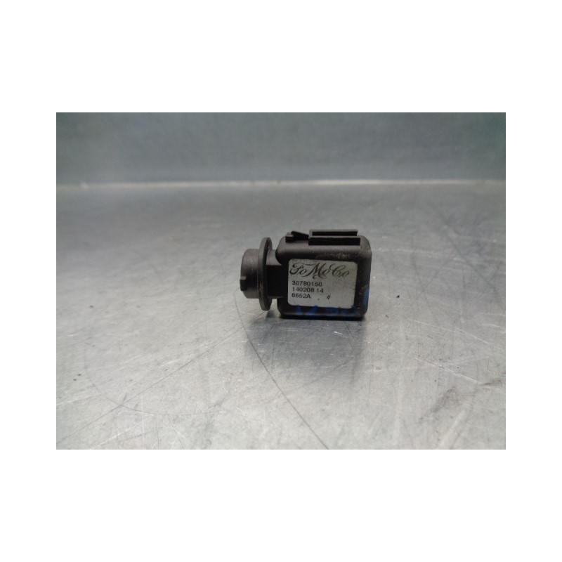 Recambio de sensor para volvo v50 familiar 2.0 diesel cat referencia OEM IAM 30780150 6652A FOMOCO