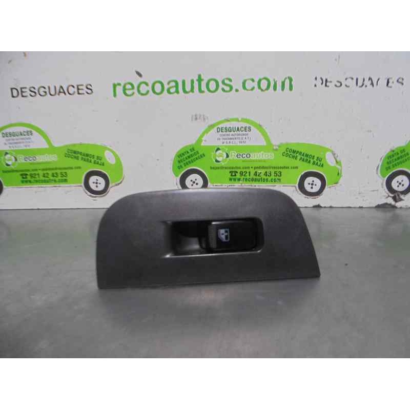 Recambio de mando elevalunas trasero izquierdo para hyundai terracan (hp) 2.9 crdi cat referencia OEM IAM 935782D000  