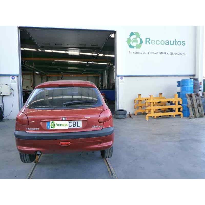 peugeot 206+ del año 2002