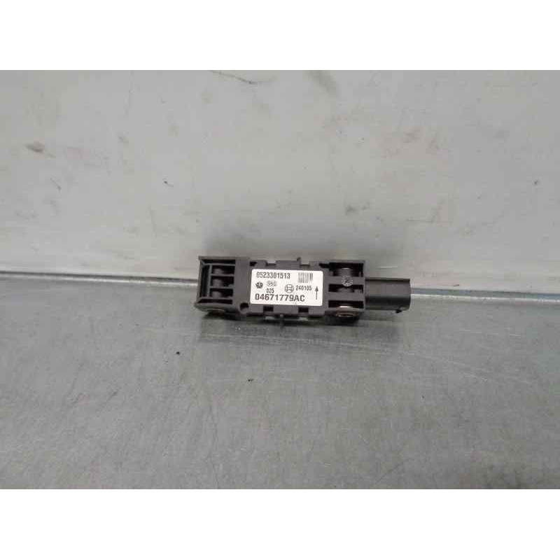 Recambio de sensor impacto para chrysler sebring berlina (jr41) 2.7 cat referencia OEM IAM 04671779AC  