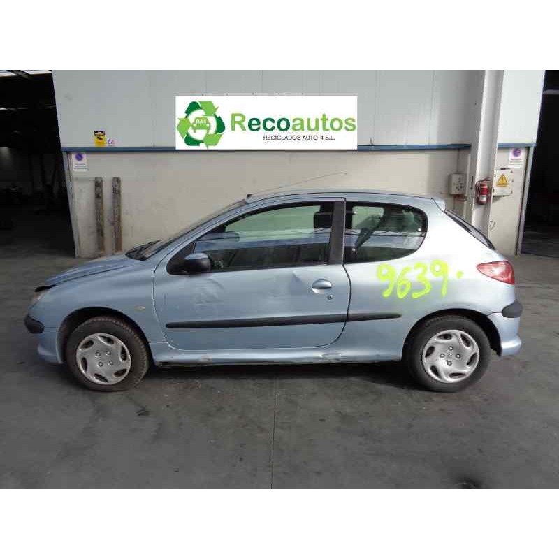 peugeot 206 berlina del año 2003