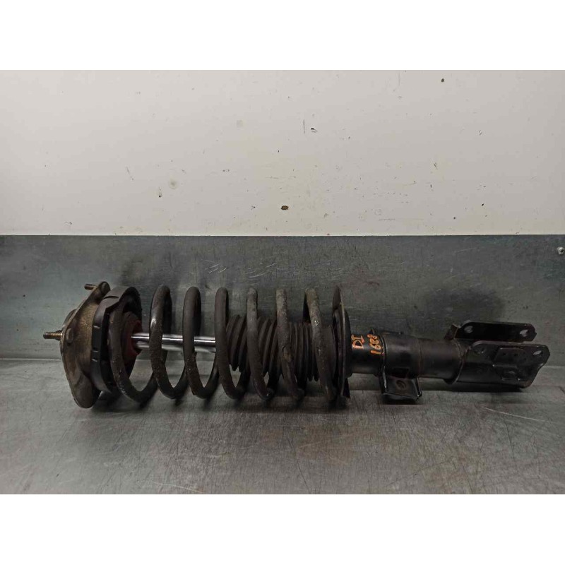 Recambio de amortiguador delantero izquierdo para volvo v70 familiar 2.5 turbodiesel referencia OEM IAM 8612887  