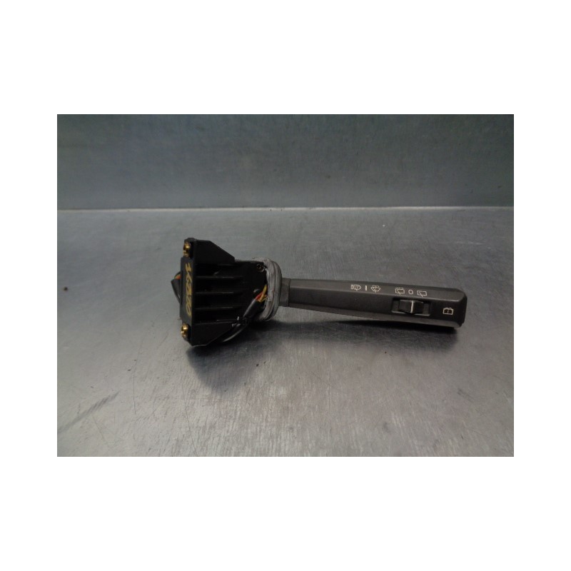 Recambio de mando limpia para volvo v70 familiar 2.5 turbodiesel referencia OEM IAM 9128367 