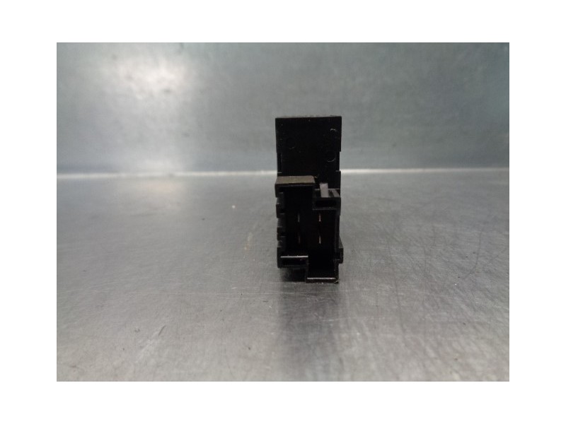 Recambio de interruptor para volvo v70 familiar 2.5 turbodiesel referencia OEM IAM 9148994  