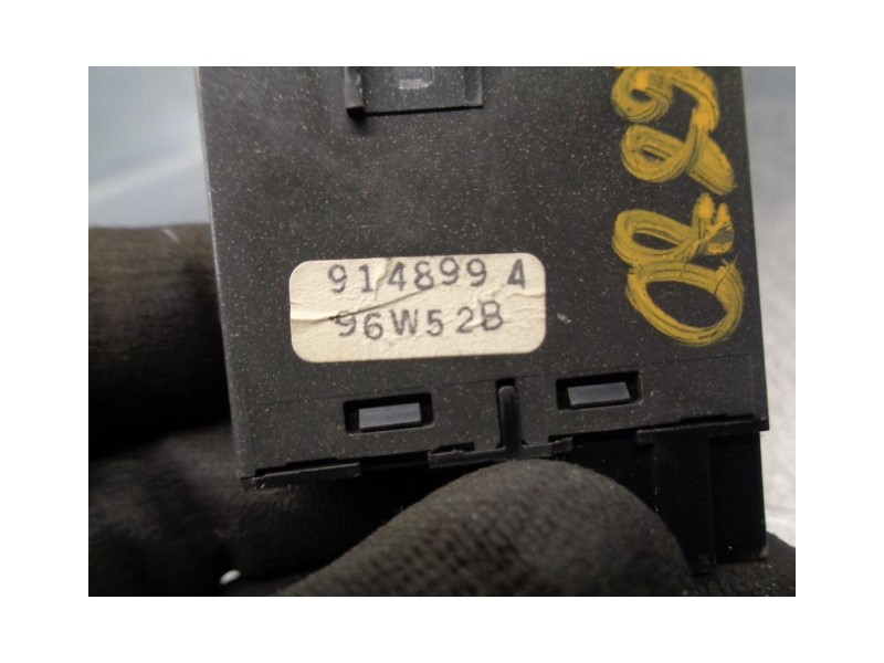 Recambio de interruptor para volvo v70 familiar 2.5 turbodiesel referencia OEM IAM 9148994  