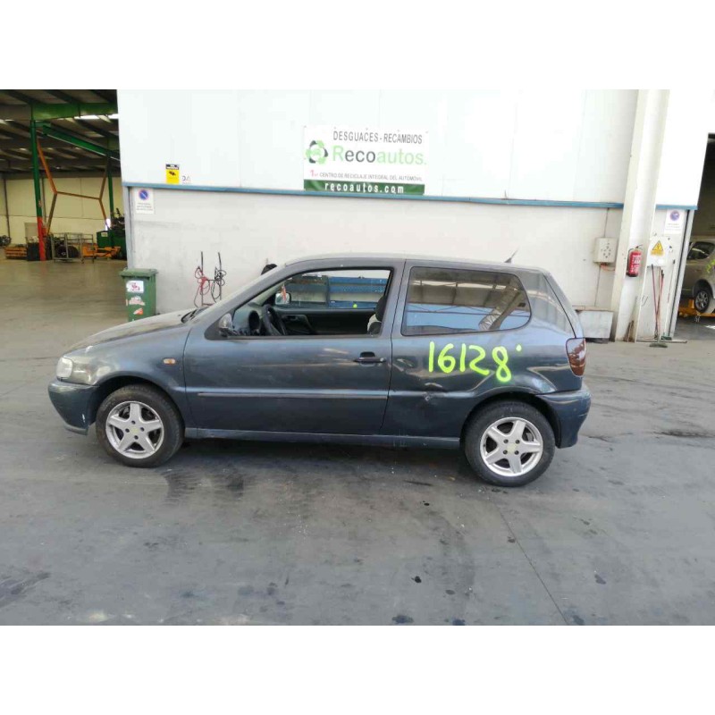 volkswagen polo berlina (6n1) del año 1999