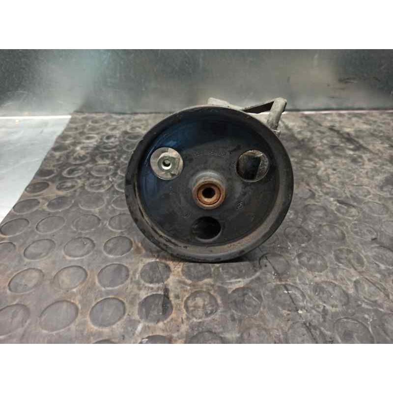 Recambio de bomba servodireccion para renault kangoo (f/kc0) 1.4 referencia OEM IAM 8200112299 26090956 DELPHI