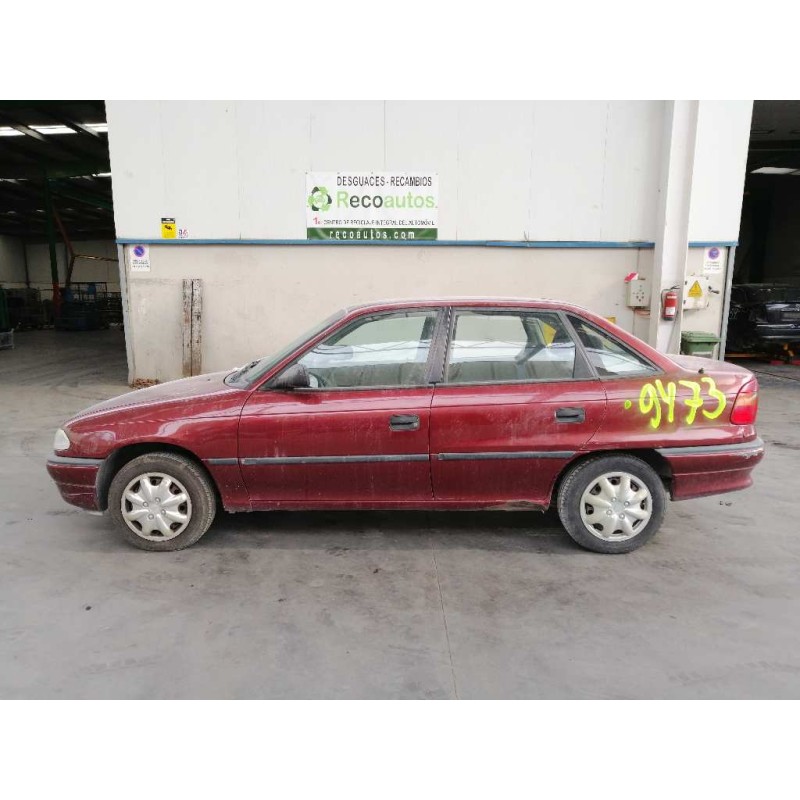 opel astra f berlina del año 1997