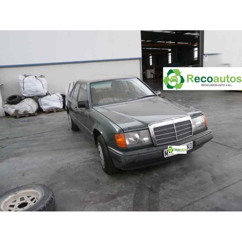 mercedes clase e (w124) berlina del año 1989