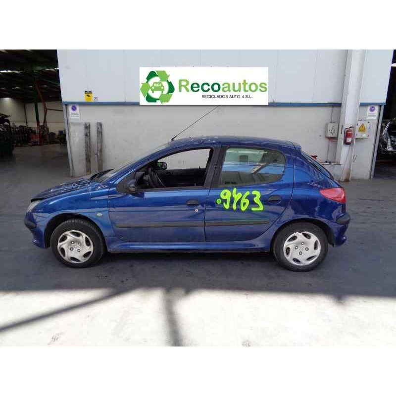 peugeot 206 berlina del año 2002