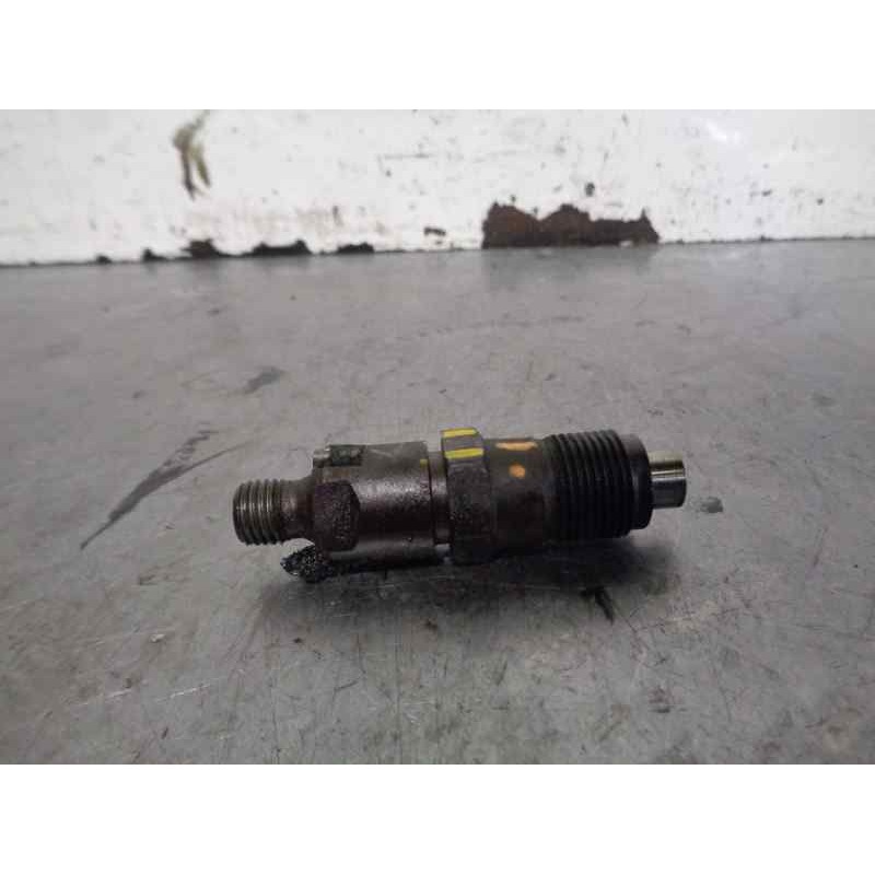 Recambio de inyector para nissan vanette cargo 2.3 diesel referencia OEM IAM  KCN18P1 BOSCH