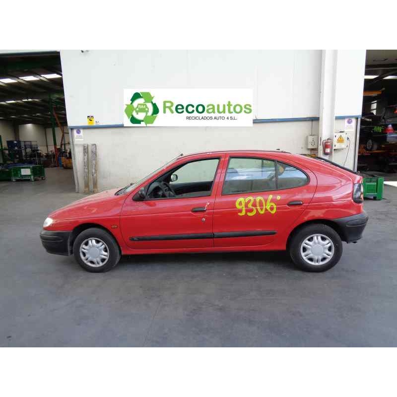 renault megane i berlina hatchback (ba0) del año 1996