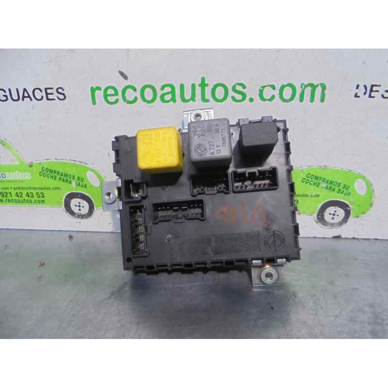 Recambio de caja reles / fusibles para lancia lancia y 1.2 cat referencia OEM IAM 46412170 