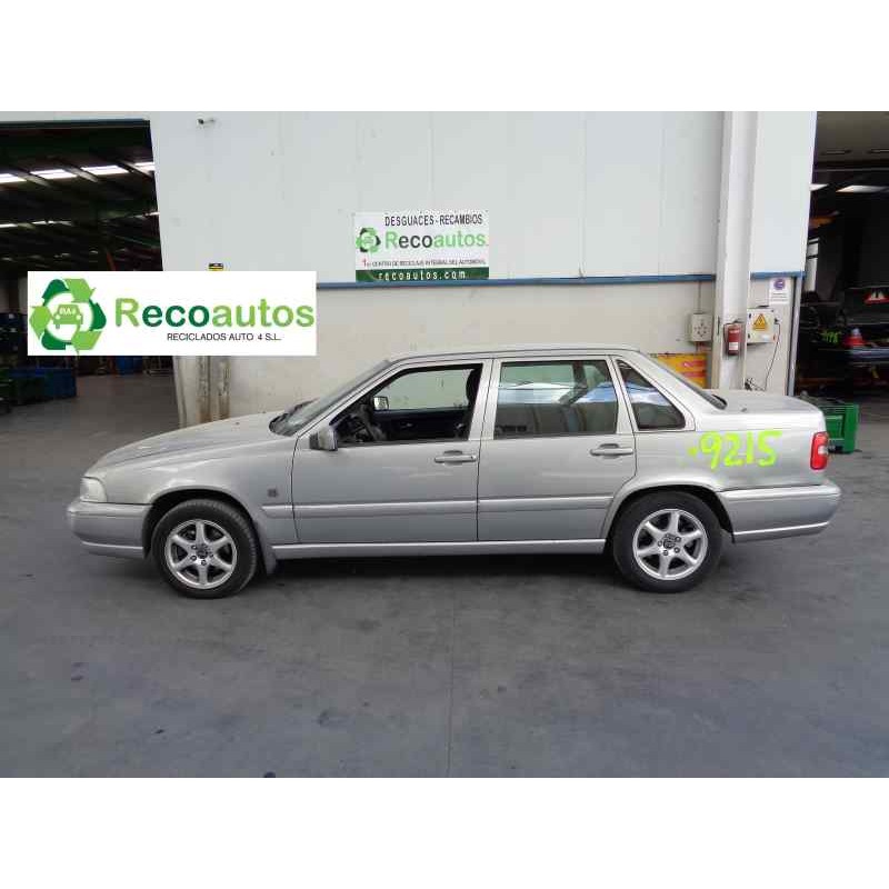 volvo s70 berlina del año 1999